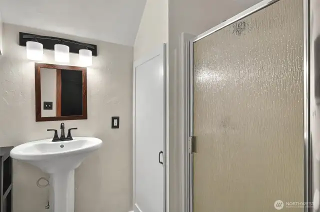 Upstairs bathroom.
