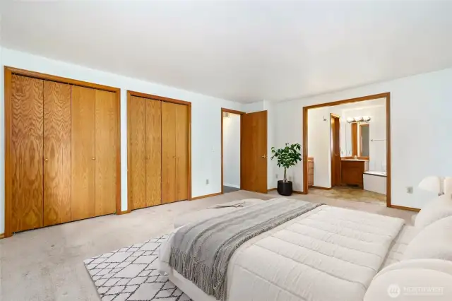 Primary with full ensuite (Virtually Staged)