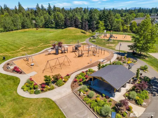 Redmond ridge amenities nearby