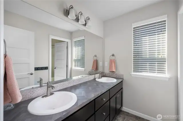 FULL GUEST BATH UPSTAIRS WITH DUAL SINKS