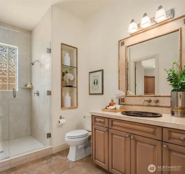 Main floor bath.