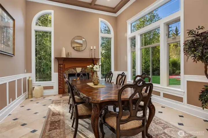 Luxurious formal dining