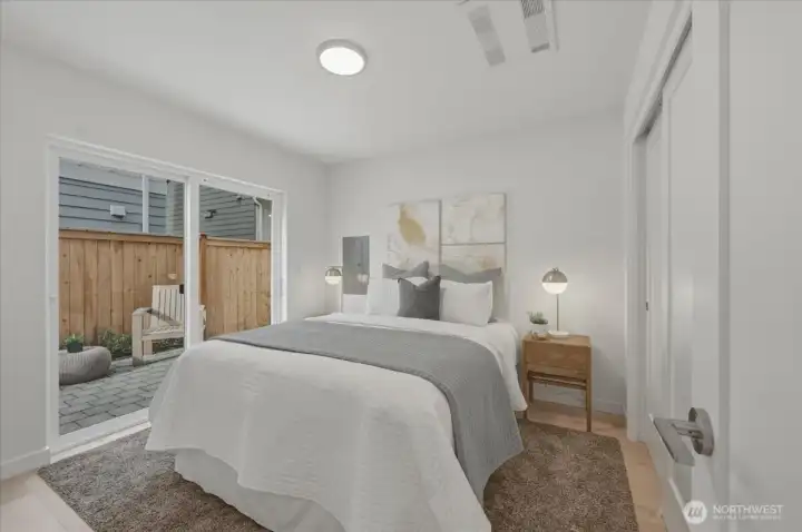 Main Floor Bedroom/Home Office