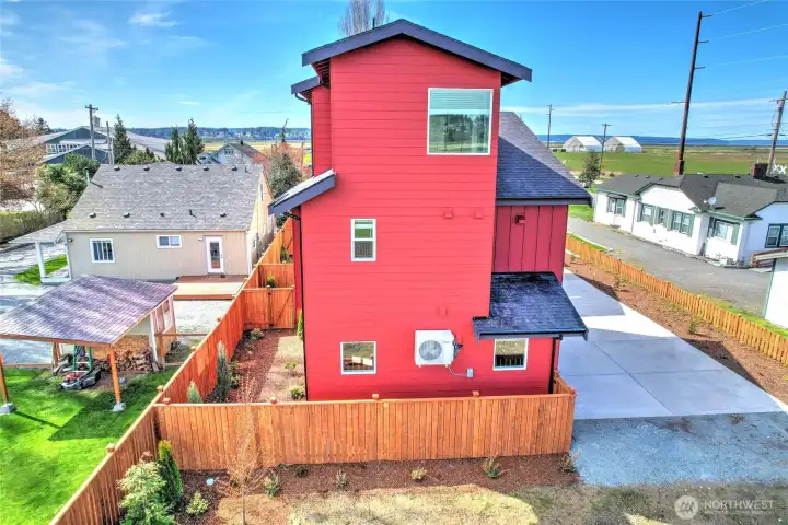 Here is a side view!