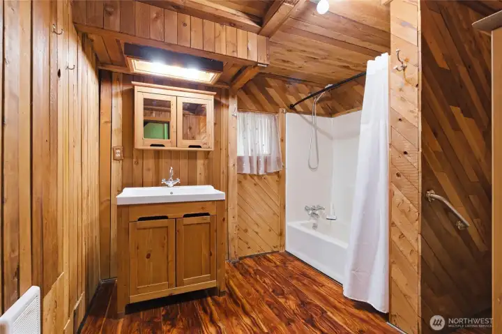 Main Bathroom