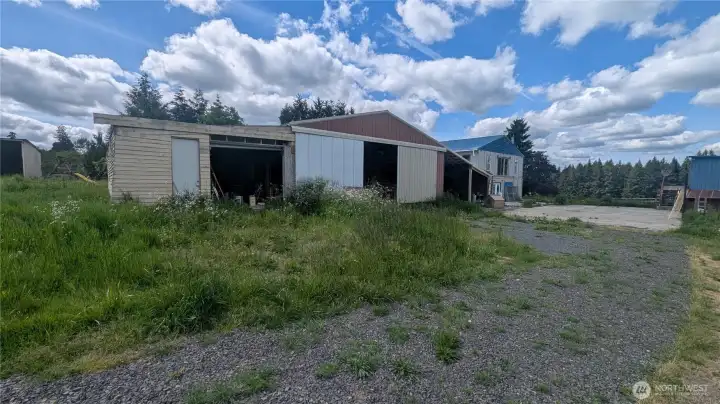 Barn Barn