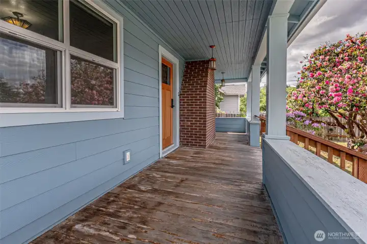 Covered Front Porch