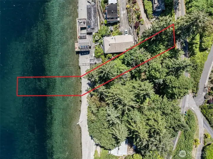Approximate property lines.