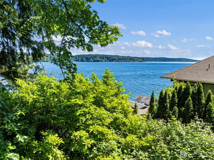 Don't miss this excellent opportunity to build your dream home where living will feel like a vacation.