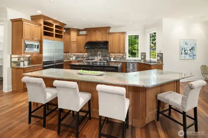 Kitchen island with breakfast bar