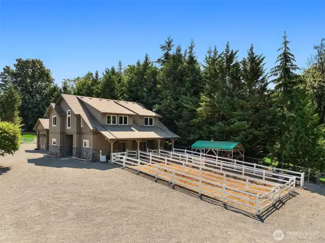 Beautiful barn with paddocks off stalls