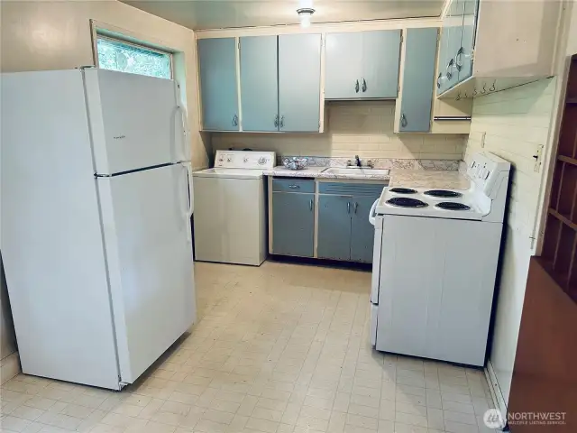 Another option for refrigerator placement