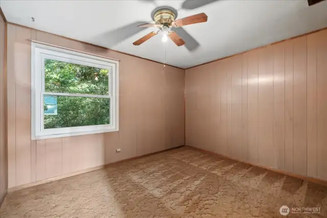 Back bedroom