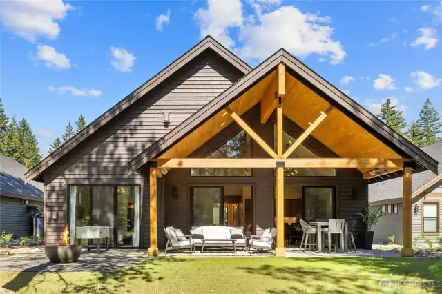 This beautiful covered back patio adds 313 additional square footage with gas firepit.