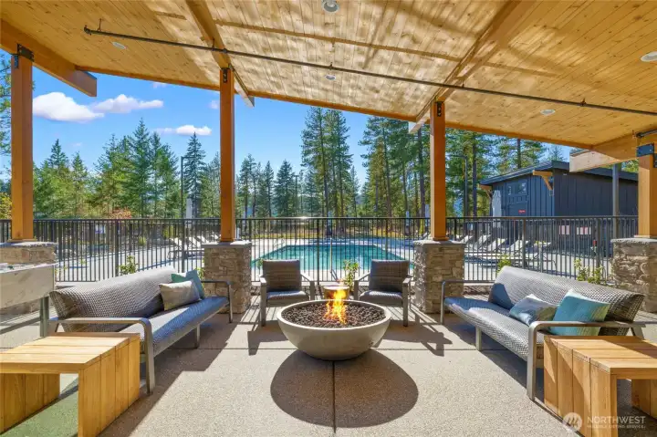 Private Community clubhouse, pickleball and pool. Ready to enjoy now! Private Community clubhouse, pickleball and pool. Ready to enjoy now!