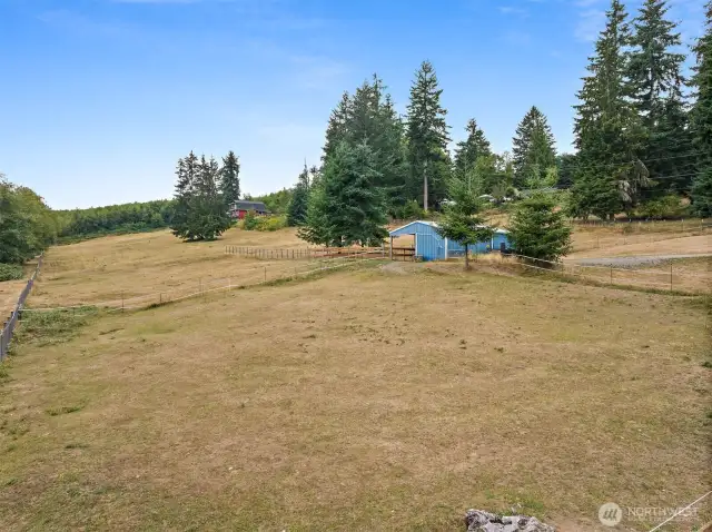 Incredible Acreage - dry and fenced