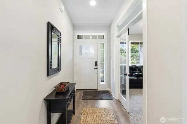 Entrance/foyer