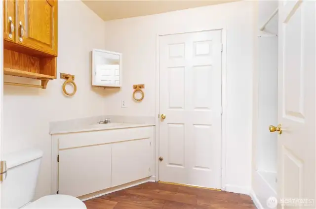 Bathroom unit 1