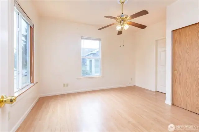 Bedroom unit 1