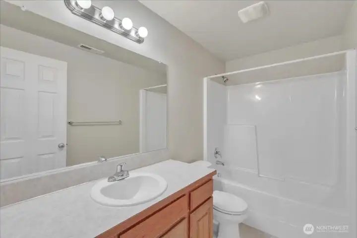 Full Bathroom