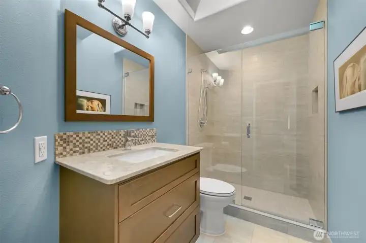 Main Level 3/4 Bathroom