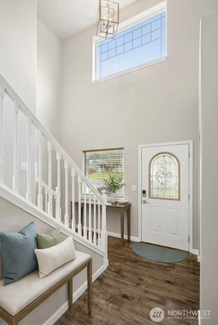 Virtually Staged Entry