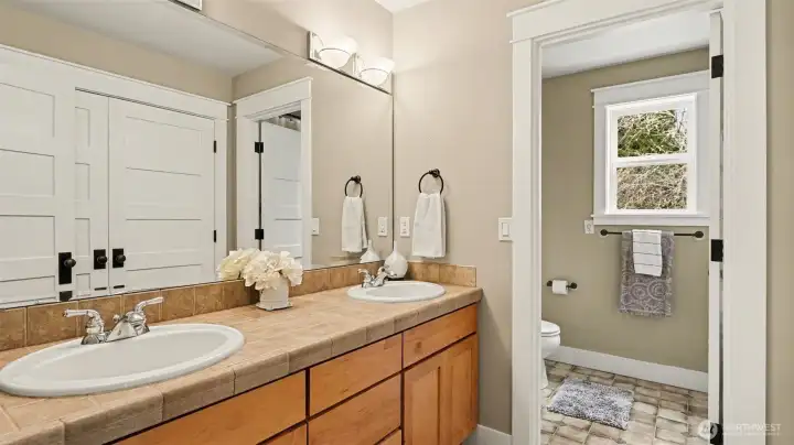 Upstairs hall bathroom.