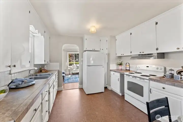 Eat in Kitchen Eat in Kitchen