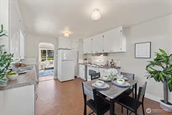 Eat in Kitchen Eat in Kitchen