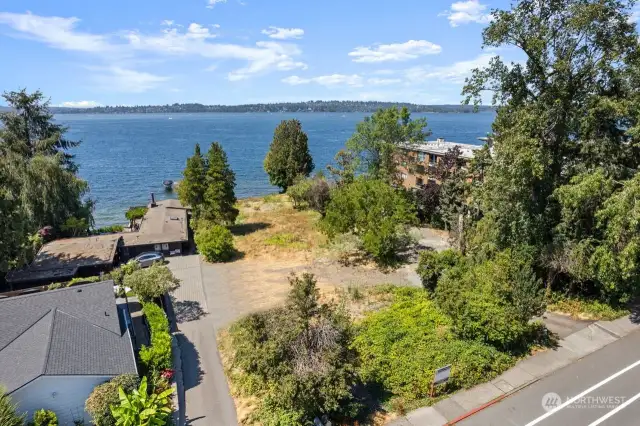 Northwest view of lot from Lake WA Blvd NE