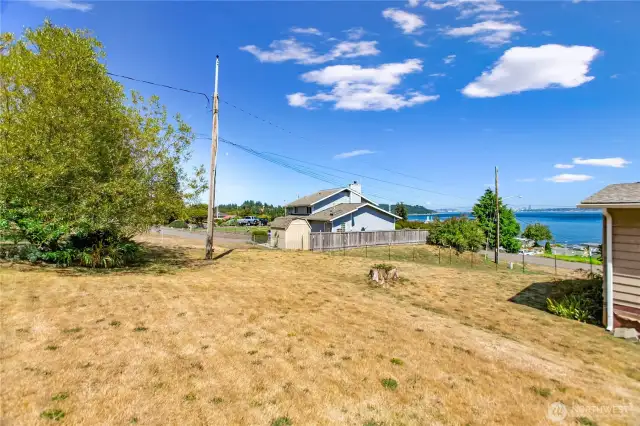 2 lots both with fantastic views.