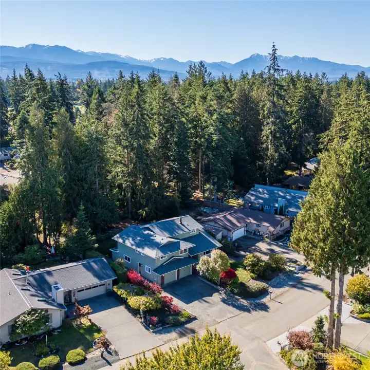 Aerial view of 192 Sunset Place