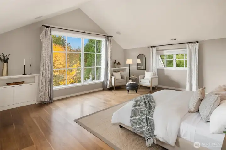 Primary Suite w/Views