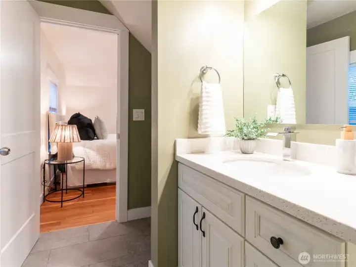 Extra space to the right, ceramic tile flooring and fresh paint!