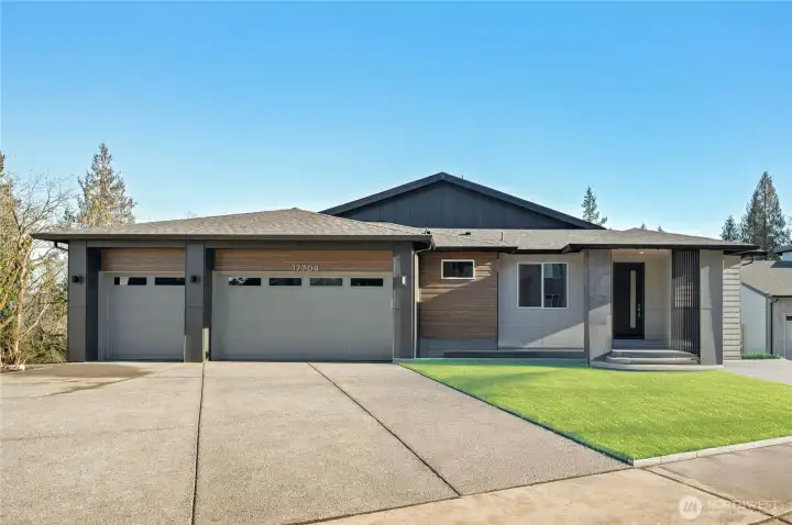 photo shown is homesite #16