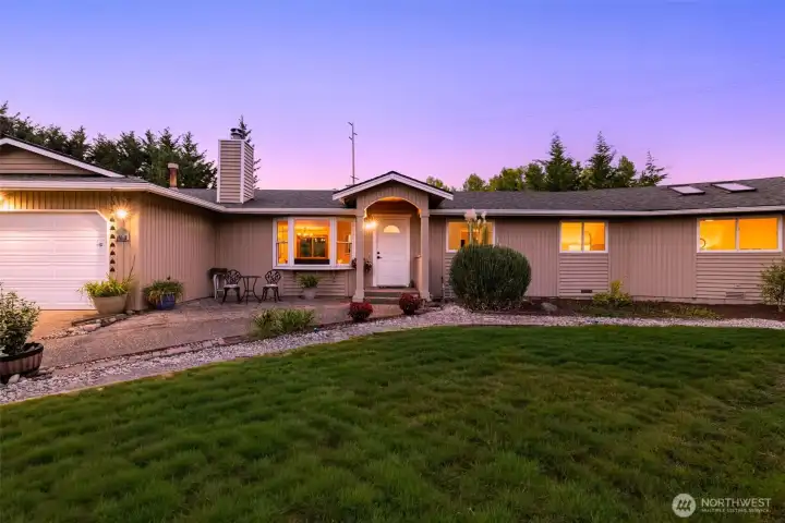 Fabulous move-in ready rambler with inviting curb appeal on a peaceful dead-end street.
