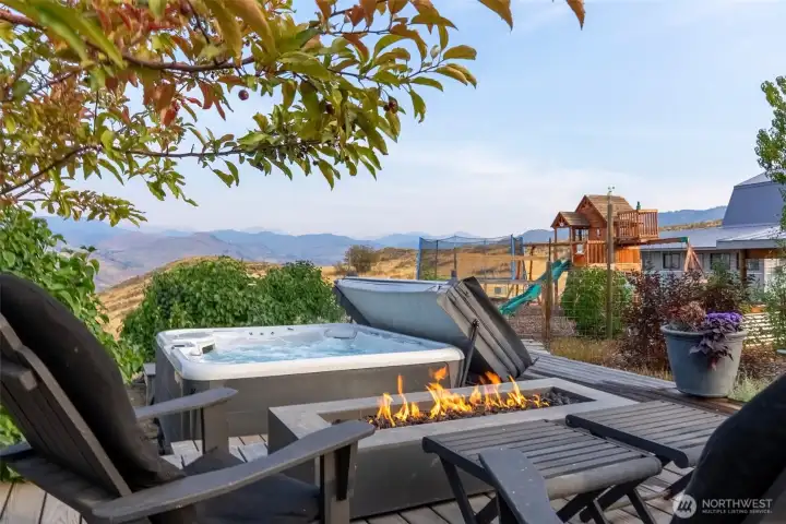 Enjoy a drink while watching the kids play or soak!