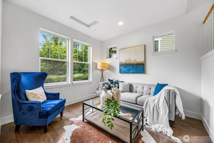 A cozy reception space before the main living area