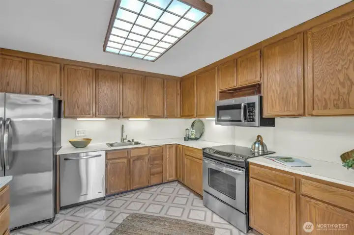Super large kitchen for those big garherings Super large kitchen for those big garherings