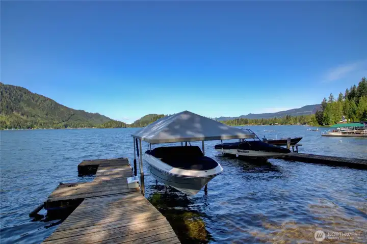 Beautiful Lake Cavanaugh