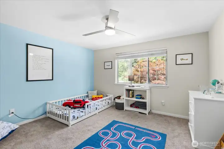 Bedroom #2 (Upstairs)