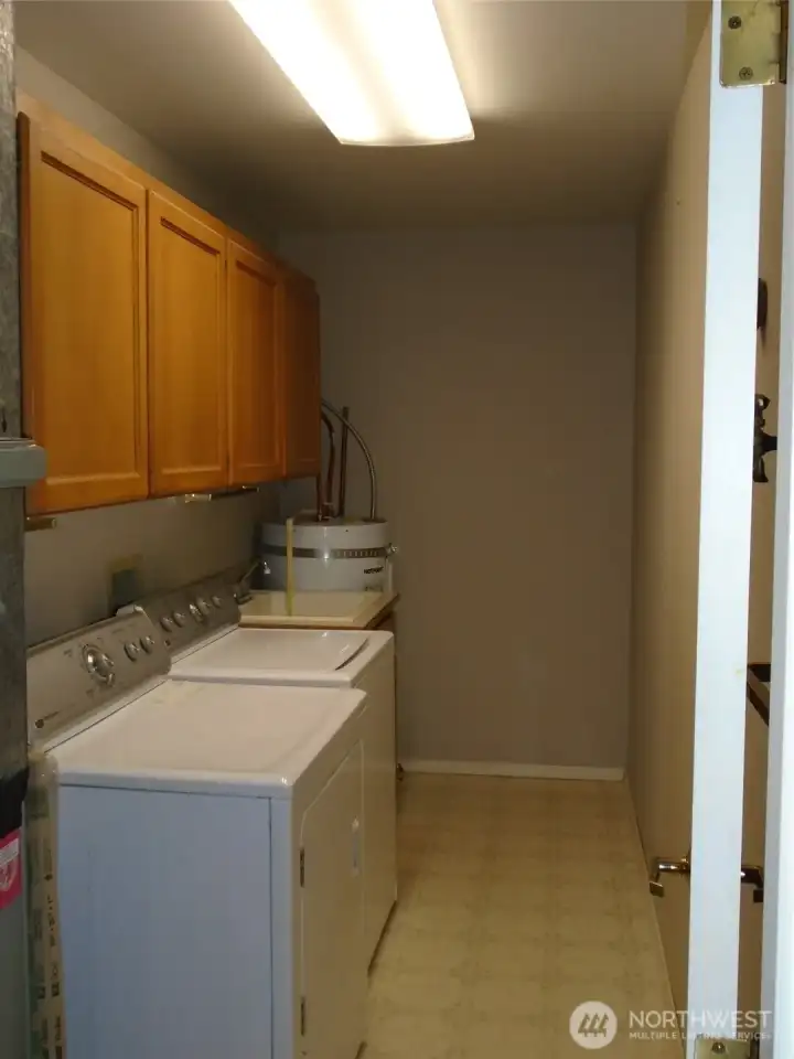 Laundry Room w/washer and dryer