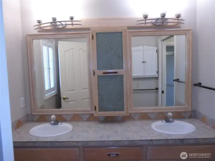 Double sinks in Primary bathroom
