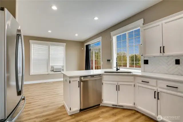 Another kitchen view!