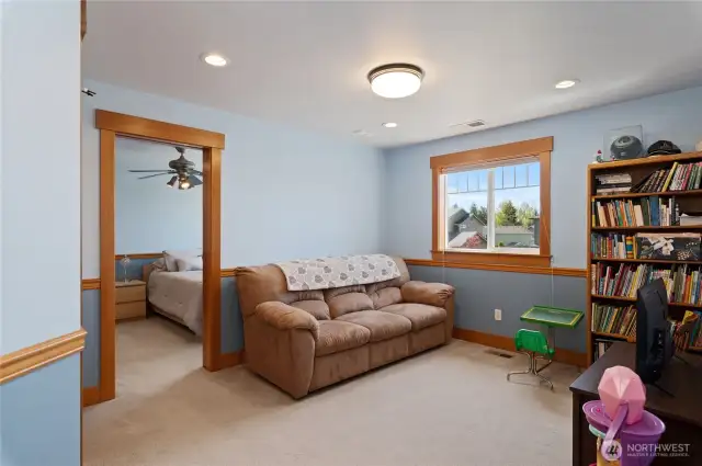 bedroom 5 (non-conforming)