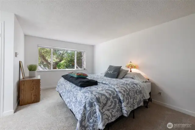 HUGE primary bedroom