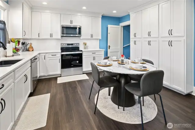 Lots of storage in this kitchen!