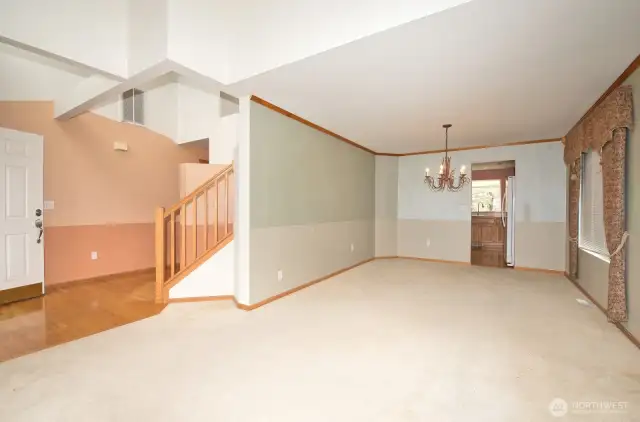 Large formal space off entry