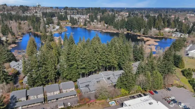 Lake Barns Condominiums with walking trail to lake