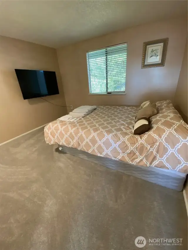 3rd Bedroom with TV installed.